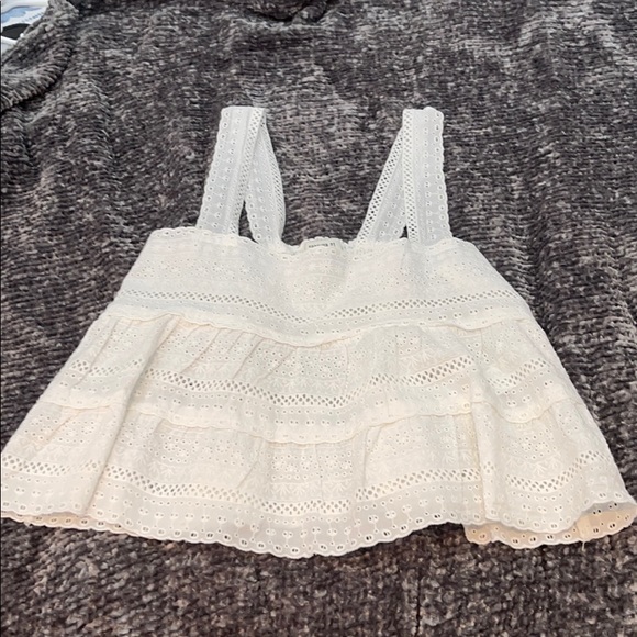 Gorgeous White Blouse from Forever 21💕 - Picture 1 of 1